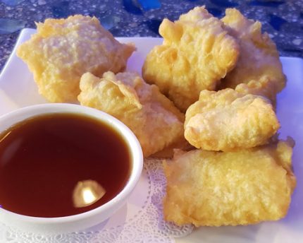 6 pieces of crispy wonton, wrapped around spicy crab, cream cheese and sliced jalapenos