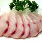 Sashimi comes with 7 pcs.