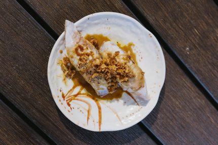 Your choice of albacore, white tuna, or salmon, drizzled in a garlic olive oil, salt & pepper, seared to perfection, and topped with garlic sauce & crispy oinions