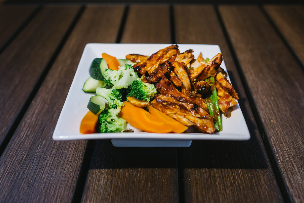 Chicken Teriyaki Bowl Go Fish Sushi Bar - Simi Valley, CA Tender sliced chicken and assorted vegetables drenched with our very own teriyaki sauce.
All bowls served over a bed of steamed white rice, fried rice can be substituted for an additional $2.00